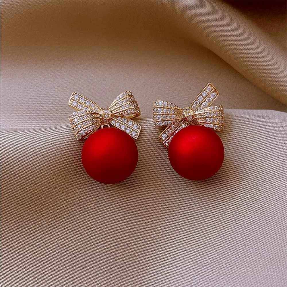 Red ornament with ribbon earrings
